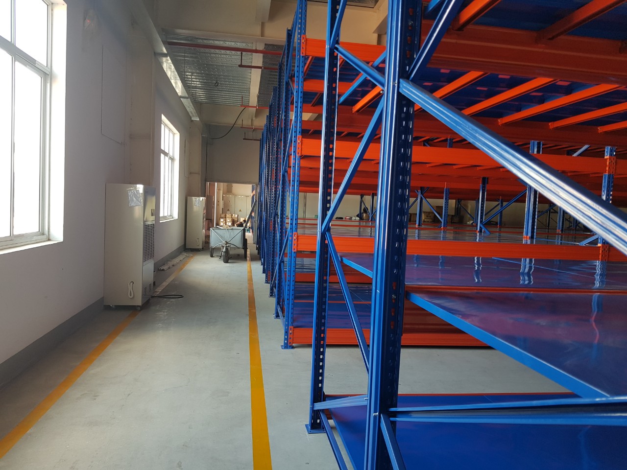 3 mấu chốt để xây dựng máy hút ẩm cho nhà kho hiệu quả